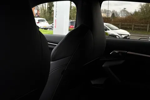 KJ25XAR Audi S3 Black Edition TFSI  333 PS S tronic Thumbnail #30