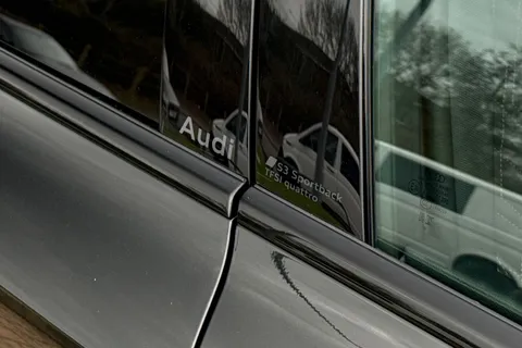 KJ25XAR Audi S3 Black Edition TFSI  333 PS S tronic Thumbnail #53