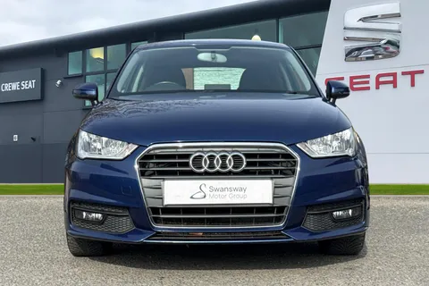 5 of 40 for AUDI A1 1.6 TDI Sport 3dr
