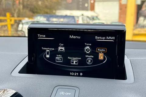 16 of 40 for AUDI A1 1.6 TDI Sport 3dr