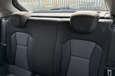 18 of 40 for AUDI A1 1.6 TDI Sport 3dr