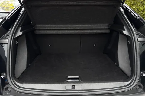 7 of 50 for PEUGEOT 2008 1.2 PureTech GT EAT Euro 6 (s/s) 5dr