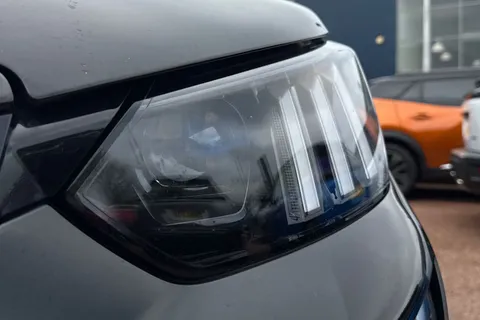 30 of 50 for PEUGEOT 2008 1.2 PureTech GT EAT Euro 6 (s/s) 5dr