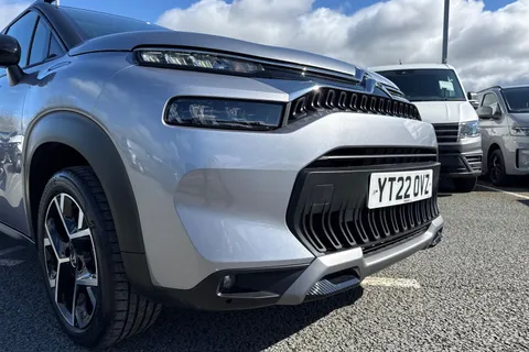 YT22OVZ Citroën C3 Aircross 1.2 PureTech Shine Plus Euro 6 (s/s) 5dr Thumbnail #9