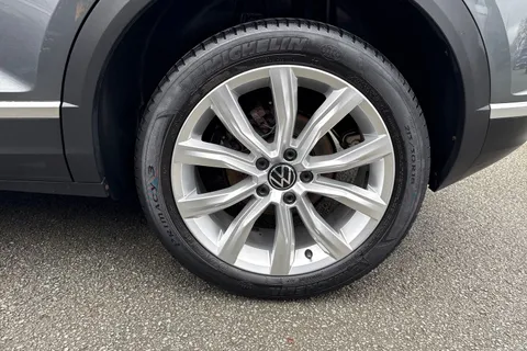 AU21VBC Volkswagen T-Roc 1.5 TSI EVO SEL 5dr DSG Thumbnail #13