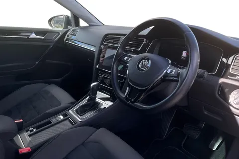 13 of 40 for VOLKSWAGEN GOLF 1.5 TSI EVO 150 GT 5dr DSG