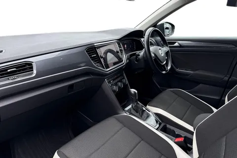 AU21VBC Volkswagen T-Roc 1.5 TSI EVO SEL 5dr DSG Thumbnail #16