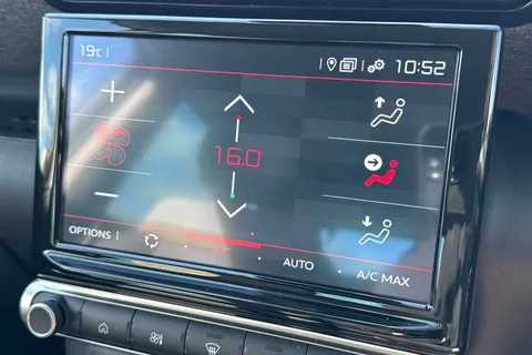 YT22OVZ Citroën C3 Aircross 1.2 PureTech Shine Plus Euro 6 (s/s) 5dr Thumbnail #22