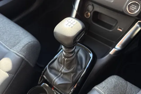 YT22OVZ Citroën C3 Aircross 1.2 PureTech Shine Plus Euro 6 (s/s) 5dr Thumbnail #23