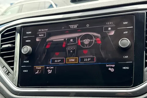 AU21VBC Volkswagen T-Roc 1.5 TSI EVO SEL 5dr DSG Thumbnail #23