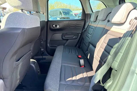 YT22OVZ Citroën C3 Aircross 1.2 PureTech Shine Plus Euro 6 (s/s) 5dr Thumbnail #34