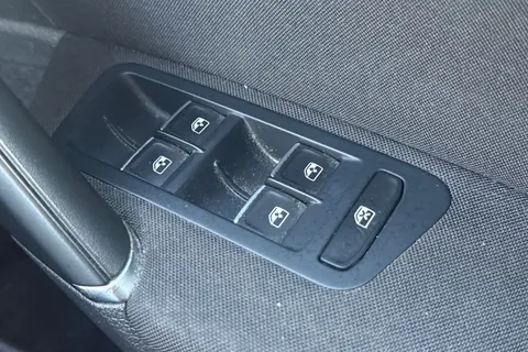 31 of 40 for VOLKSWAGEN GOLF 1.5 TSI EVO 150 GT 5dr DSG