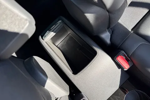 YT22OVZ Citroën C3 Aircross 1.2 PureTech Shine Plus Euro 6 (s/s) 5dr Thumbnail #39