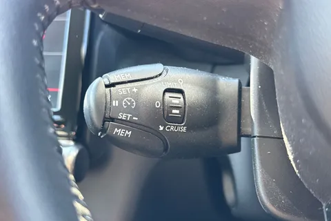 YT22OVZ Citroën C3 Aircross 1.2 PureTech Shine Plus Euro 6 (s/s) 5dr Thumbnail #43