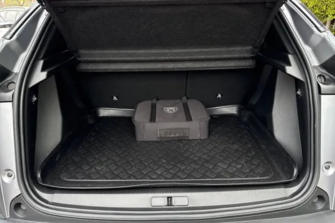 PK72ZDY PEUGEOT e-2008 50kWh GT Auto 5dr (7kW Charger) Thumbnail #8