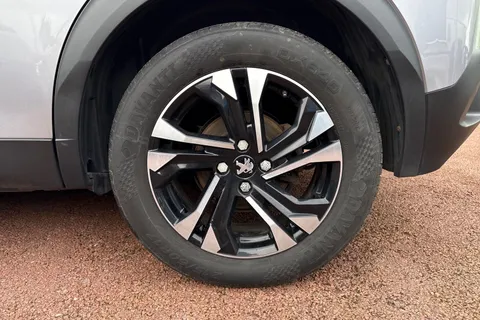 PK72ZDY PEUGEOT e-2008 50kWh GT Auto 5dr (7kW Charger) Thumbnail #13