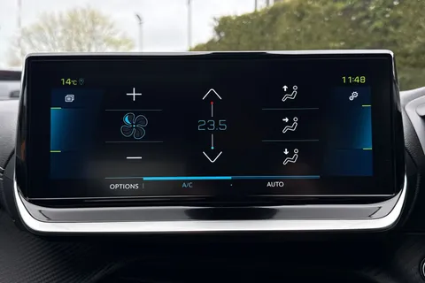 PK72ZDY PEUGEOT e-2008 50kWh GT Auto 5dr (7kW Charger) Thumbnail #23