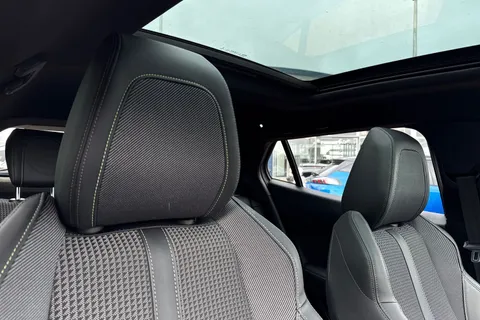 PK72ZDY PEUGEOT e-2008 50kWh GT Auto 5dr (7kW Charger) Thumbnail #25