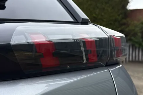 PK72ZDY PEUGEOT e-2008 50kWh GT Auto 5dr (7kW Charger) Thumbnail #31