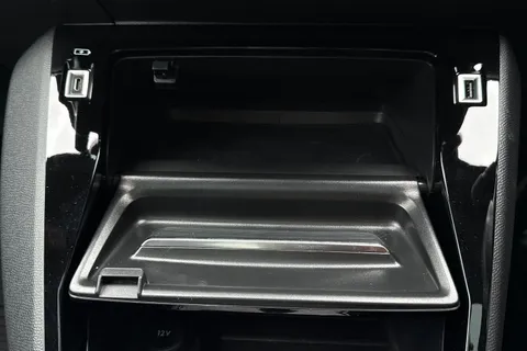 PK72ZDY PEUGEOT e-2008 50kWh GT Auto 5dr (7kW Charger) Thumbnail #33