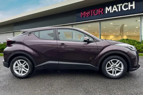 FL23LKJ Toyota C-Hr 1.8 VVT-h Icon CVT Euro 6 (s/s) 5dr Thumbnail #4