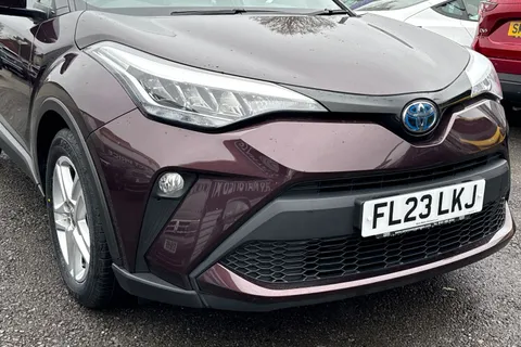 FL23LKJ Toyota C-Hr 1.8 VVT-h Icon CVT Euro 6 (s/s) 5dr Thumbnail #10