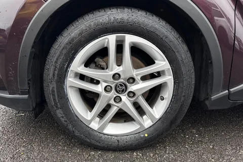 FL23LKJ Toyota C-Hr 1.8 VVT-h Icon CVT Euro 6 (s/s) 5dr Thumbnail #12