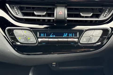 FL23LKJ Toyota C-Hr 1.8 VVT-h Icon CVT Euro 6 (s/s) 5dr Thumbnail #23