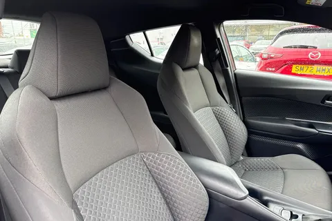 FL23LKJ Toyota C-Hr 1.8 VVT-h Icon CVT Euro 6 (s/s) 5dr Thumbnail #25