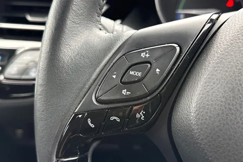 FL23LKJ Toyota C-Hr 1.8 VVT-h Icon CVT Euro 6 (s/s) 5dr Thumbnail #42