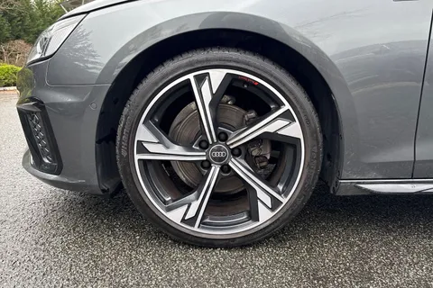 VX24PKA Audi A4 Avant Avant Black Edition 35 TDI  163 PS S tronic Thumbnail #10