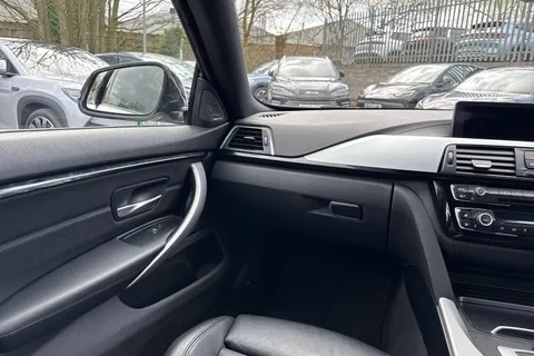DU69VYC BMW 4 Series Gran Coupe 2.0 420d M Sport Auto xDrive Euro 6 (s/s) 5dr Thumbnail #16
