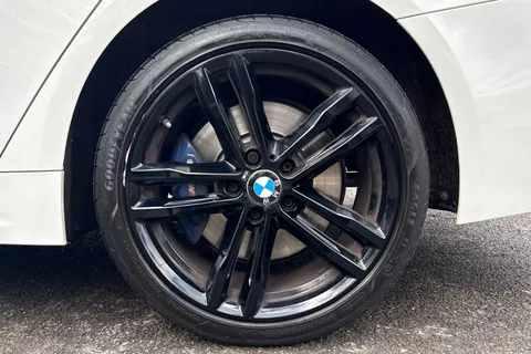 DU69VYC BMW 4 Series Gran Coupe 2.0 420d M Sport Auto xDrive Euro 6 (s/s) 5dr Thumbnail #24