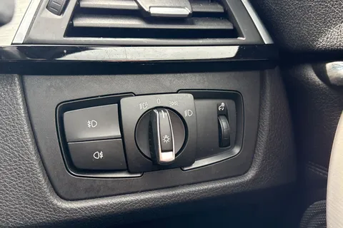 DU69VYC BMW 4 Series Gran Coupe 2.0 420d M Sport Auto xDrive Euro 6 (s/s) 5dr Thumbnail #38