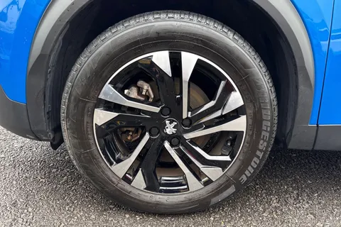 11 of 63 for PEUGEOT e-2008 50kWh GT Auto 5dr (7kW Charger)