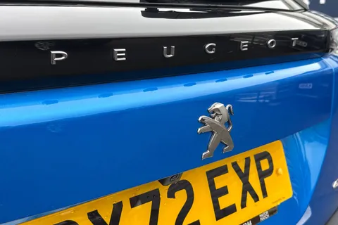 32 of 63 for PEUGEOT e-2008 50kWh GT Auto 5dr (7kW Charger)