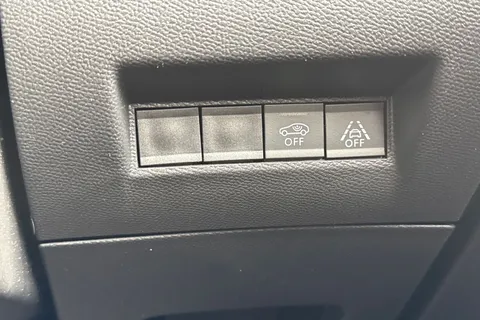 42 of 63 for PEUGEOT e-2008 50kWh GT Auto 5dr (7kW Charger)