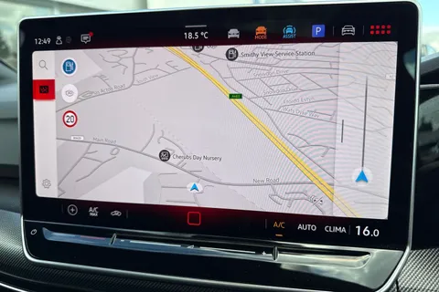 KP25WZL Volkswagen Golf 1.5 TSI 150 R-Line ⭐Tilting and sliding panoramic sunroof,  18' 'Leeds' All Thumbnail #18