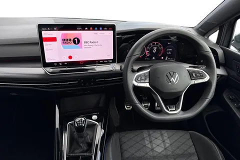 KP25WZL Volkswagen Golf 1.5 TSI 150 R-Line ⭐Tilting and sliding panoramic sunroof,  18' 'Leeds' All Thumbnail #19