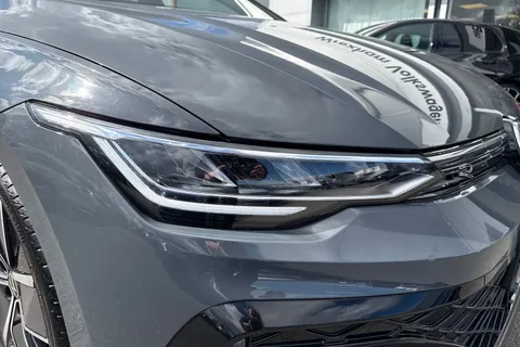 KP25WZL Volkswagen Golf 1.5 TSI 150 R-Line ⭐Tilting and sliding panoramic sunroof,  18' 'Leeds' All Thumbnail #30