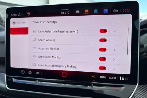 KP25WZL Volkswagen Golf 1.5 TSI 150 R-Line ⭐Tilting and sliding panoramic sunroof,  18' 'Leeds' All Thumbnail #50