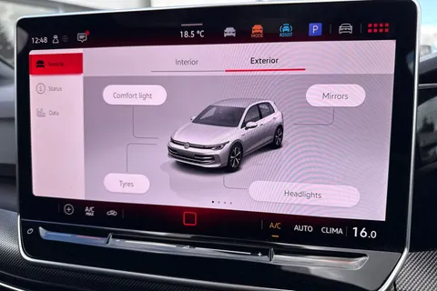 KP25WZL Volkswagen Golf 1.5 TSI 150 R-Line ⭐Tilting and sliding panoramic sunroof,  18' 'Leeds' All Thumbnail #54