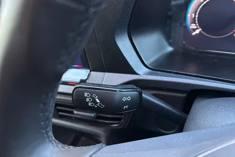 CA70DDY Volkswagen Caddy 2.0 TDI 102PS Commerce Pro Van [Tech Pack] Thumbnail #41