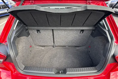 10 of 41 for SEAT Ibiza 1.0 MPI SE Euro 6 (s/s) 5dr