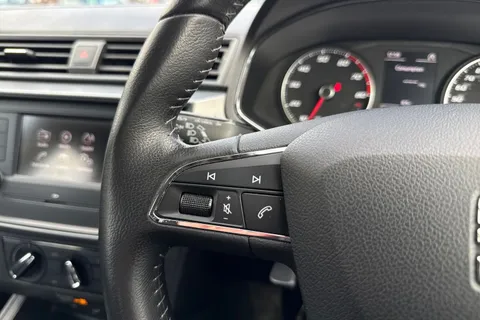 32 of 41 for SEAT Ibiza 1.0 MPI SE Euro 6 (s/s) 5dr