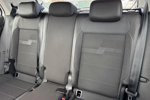 BA73YYO Volkswagen T-Cross 1.0 TSI 110 Black Edition 5dr DSG⭐ Winter Pack⭐ Thumbnail #20