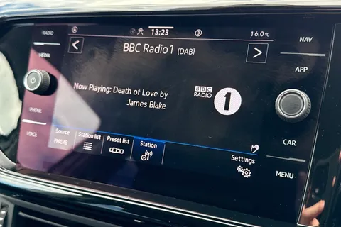 BA73YYO Volkswagen T-Cross 1.0 TSI 110 Black Edition 5dr DSG⭐ Winter Pack⭐ Thumbnail #47