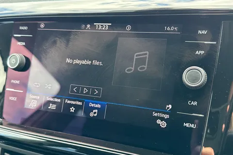 BA73YYO Volkswagen T-Cross 1.0 TSI 110 Black Edition 5dr DSG⭐ Winter Pack⭐ Thumbnail #48