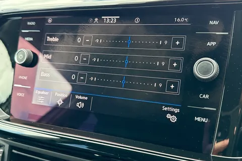 BA73YYO Volkswagen T-Cross 1.0 TSI 110 Black Edition 5dr DSG⭐ Winter Pack⭐ Thumbnail #54