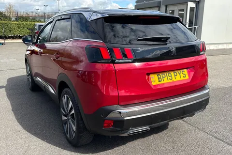 8 of 67 for PEUGEOT 3008 1.2 PureTech GT Line Euro 6 (s/s) 5dr